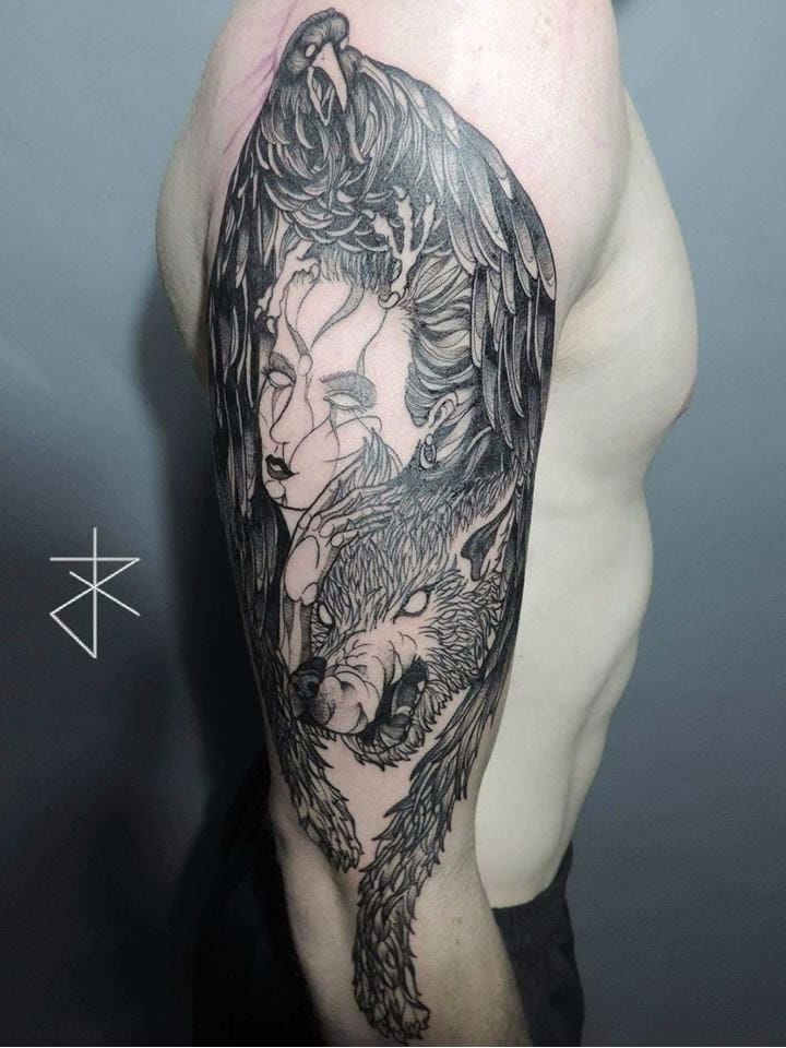 #JoaoCarvalho #JoaoRabiscado #brasil #brazil #brazilianartist #tatuadoresdobrasil #blackwork #sketchstyle #lobo #wolf #mulher #woman #corvo #raven #ave #passaro #bird