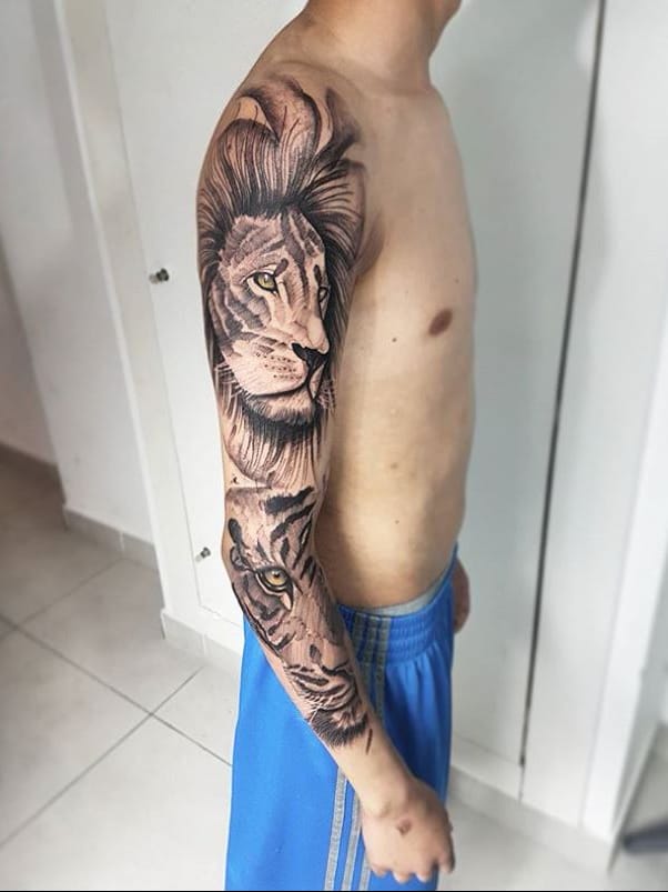 #ViniciusScalfone #brasil #brazil #brazilianartist #tatuadoresdobrasil #blackwork #leao #lion #tigre #tiger