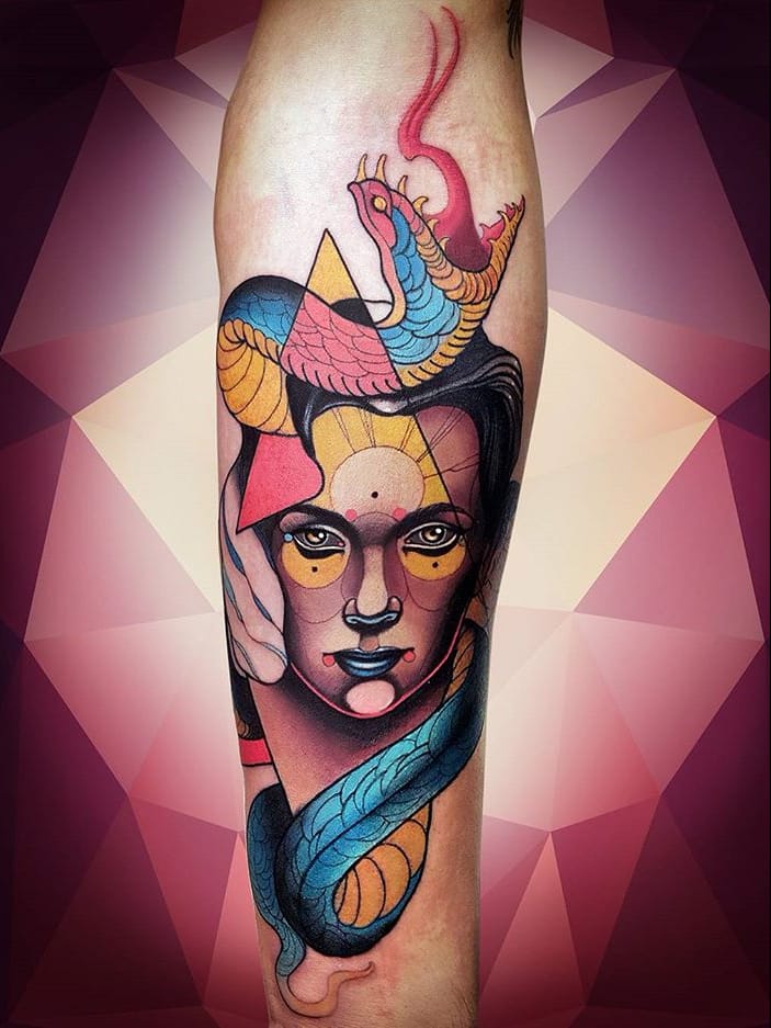 #NiktheRookie #gringo #neotraditional #neotrad #colorido #colorful #woman #mulher #cobra #snake #triangle #triangulo