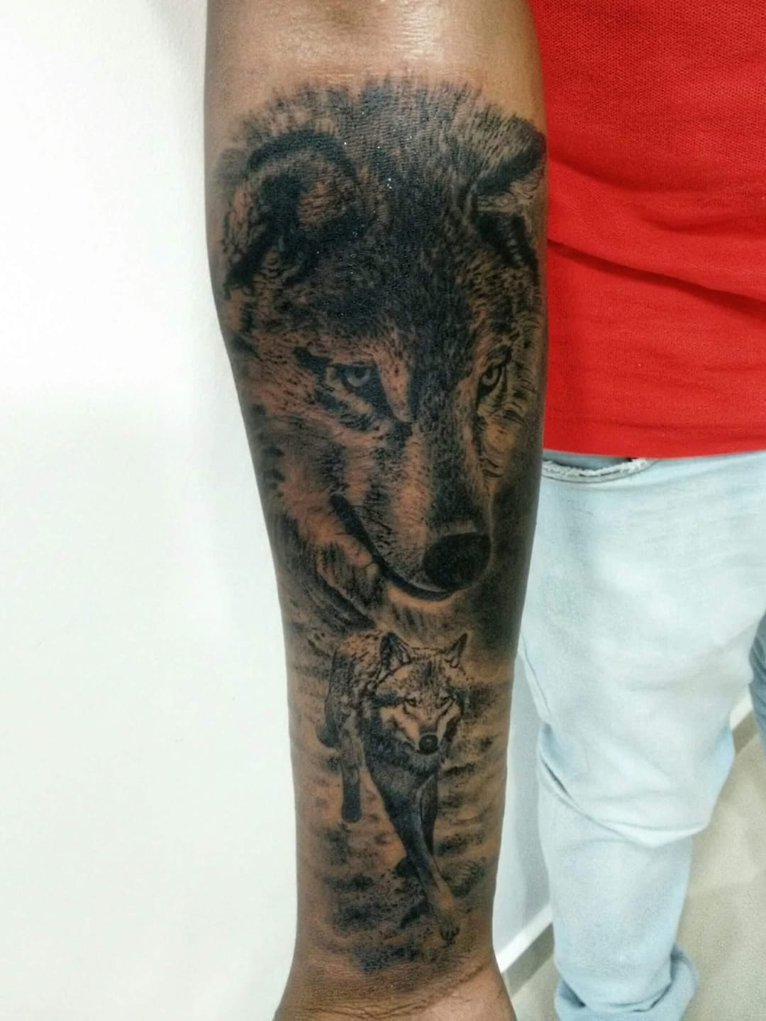 #LucasFranca #brazil #brasil #brazilianartist #tatuadoresdobrasil #realismo #realism #pretoecinza #blackandgrey #lobo #wolf #pontilhismo #dotwork