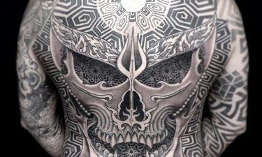 25 Traditional Japanese Tattoo Designs & Meaning (2024)