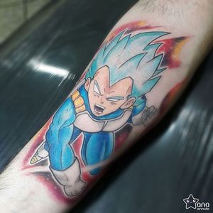 #AnaBoueri #tatuadorasdobrasil #nerd #geek #pop #anime #vegeta #dragonball #colorido #colorful