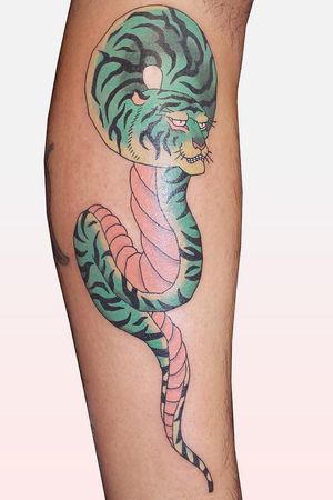 Tattoo by Brindi #Brindi #color #Japanese #traditional #newschool #mashup #color #snake #tiger #stripes #reptile #surreal #yokai