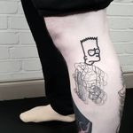 Tattoo by Matteo Nangeroni #MatteoNangeroni #thesimpsons #Simpsons #cartoon #newschool #tvshow #tvshowtattoo #linework #fineline #3D #graphic #blackwork #skateboard #bart #bartsimpson