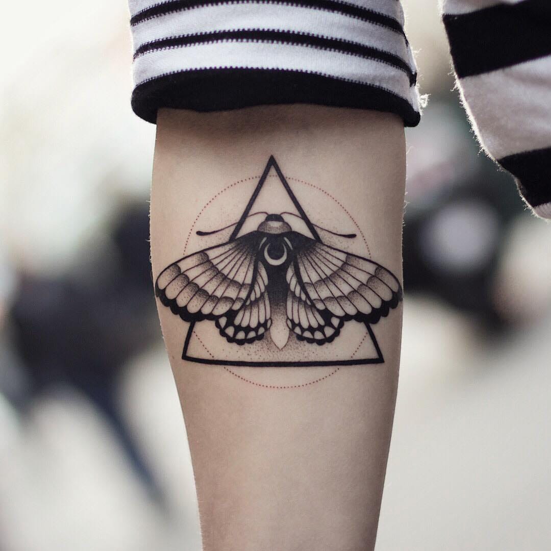 Moth Tattoos Symbolism Spirituality And Mesmerizing Designs  TATTOOGOTO