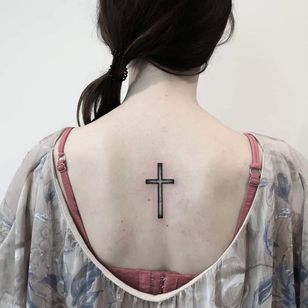 Detailed cross ♥️ Instagram: @nikita.tattoo #tattooartist #tattooart #linework #lineworker #lineworktattoo #thinlinetattoo #dotwork #dotworktattoo #crosstattoo #inked #tattoo #details #minimalistic #thinlinetattoo #minimalism 