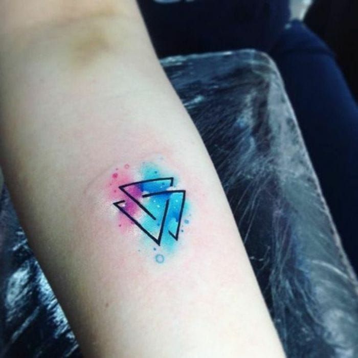 The three triangles represent the past, present, and future of friendships.  Scorpio and Virgo friendsh… | Triangle tattoos, Friendship tattoos, Tattoos  with meaning