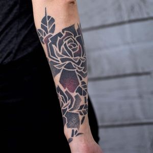 Floral tattoo by Skandinsky #Skandinsky #floraltattoos #floral #flower #flowertattoos #plants #nature #petals #dotwork #rose #abstract #shapes #arm