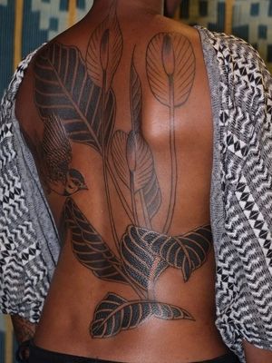 Back tattoo by Victor J Webster #VictorJWebster #torsotattoos #torso #bigtattoo #bigtattoos #bodysuit #plant #leaves #nature #bird #feathers #backtattoo #backpiece