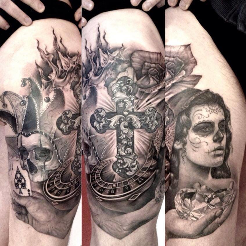 Brilliant composition by Matteo Pasqualin! Combining different elements in cross tattoos can create a wonderful design #cross #crosstattoo #religous #matteopasqualin