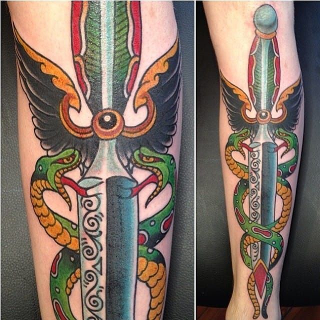 An old school dagger instead of the staff, by Mark VanNess.