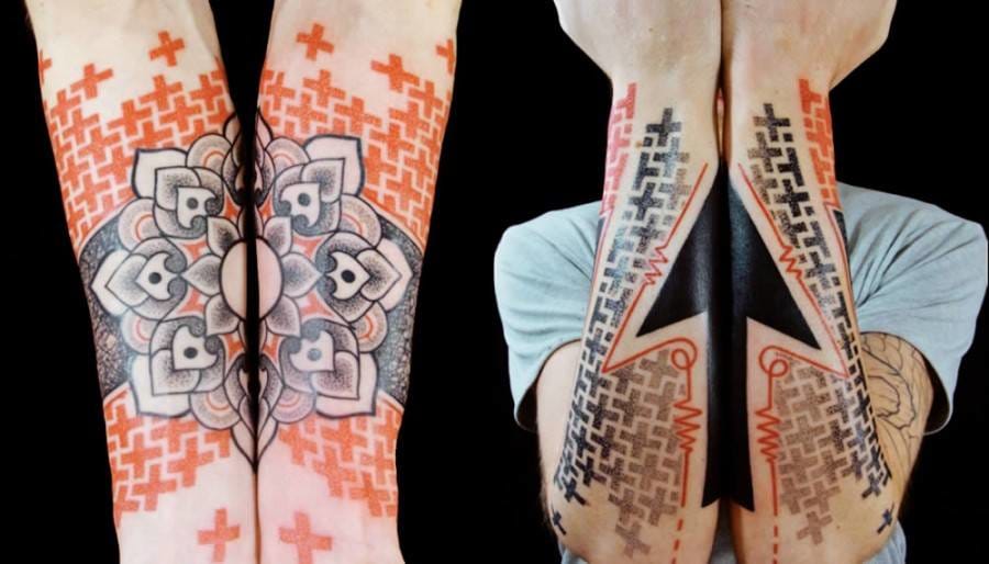 50 Amazing Connecting Tattoos • Tattoodo