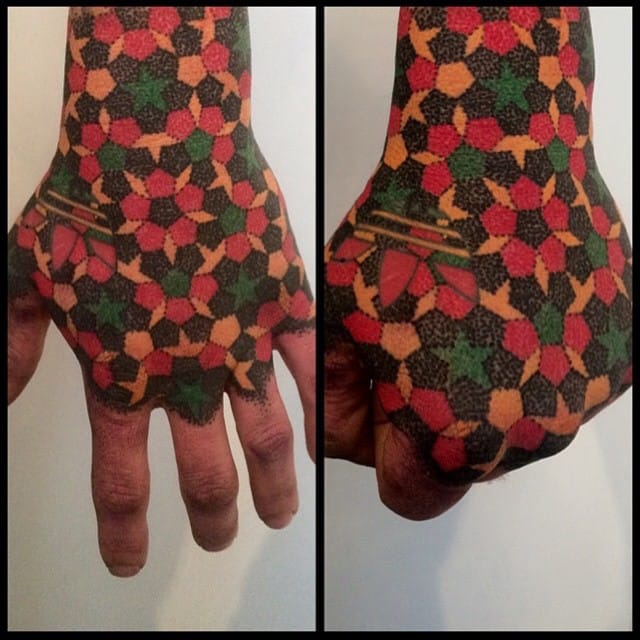 Pattern hand by Wink Evans. #winkevans #patterns #pattern #patterntattoo #patterntattoos