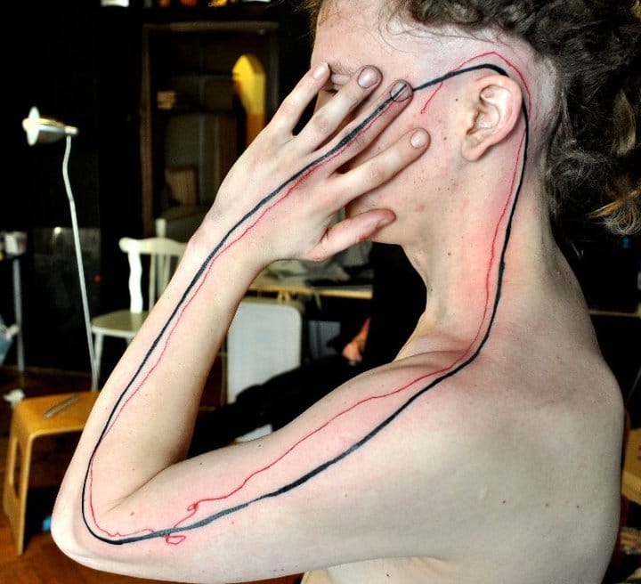 The abstract work of Musa. #Minimal #LineTattoo #BlackLine