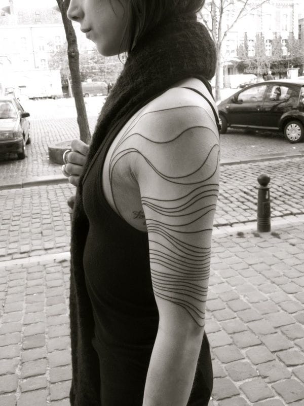 Contemporary art by Kostek. #Minimal #LineTattoo #BlackLine