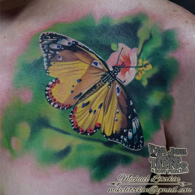 Fantastic realism by Michael Litovkin... #Butterfly #ButterflyTattoo