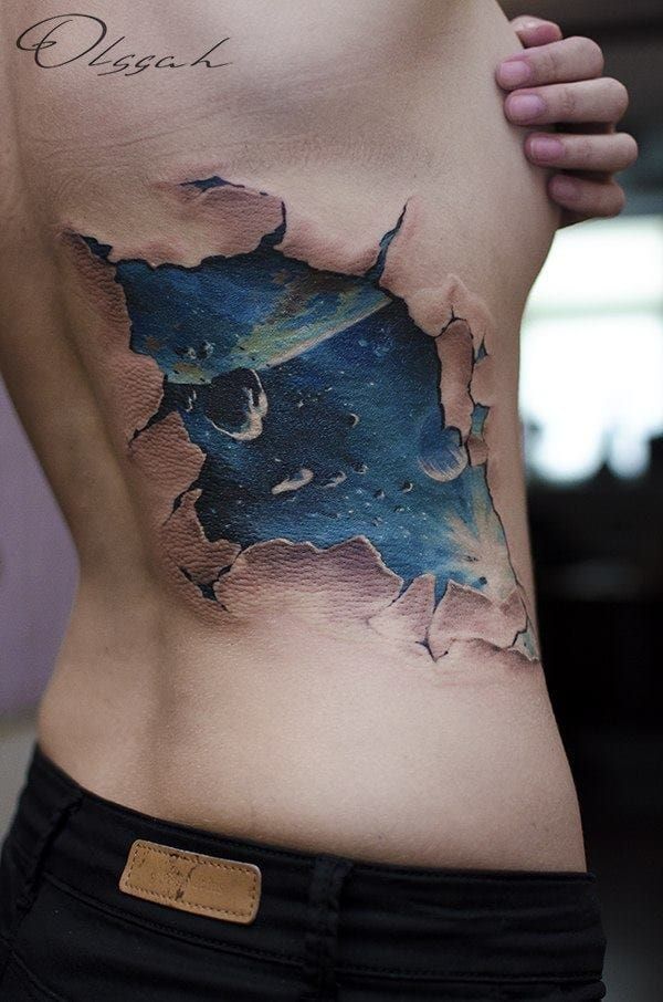 Let's end with dream and poetry. Space skin crack by Olga Grigorieva.