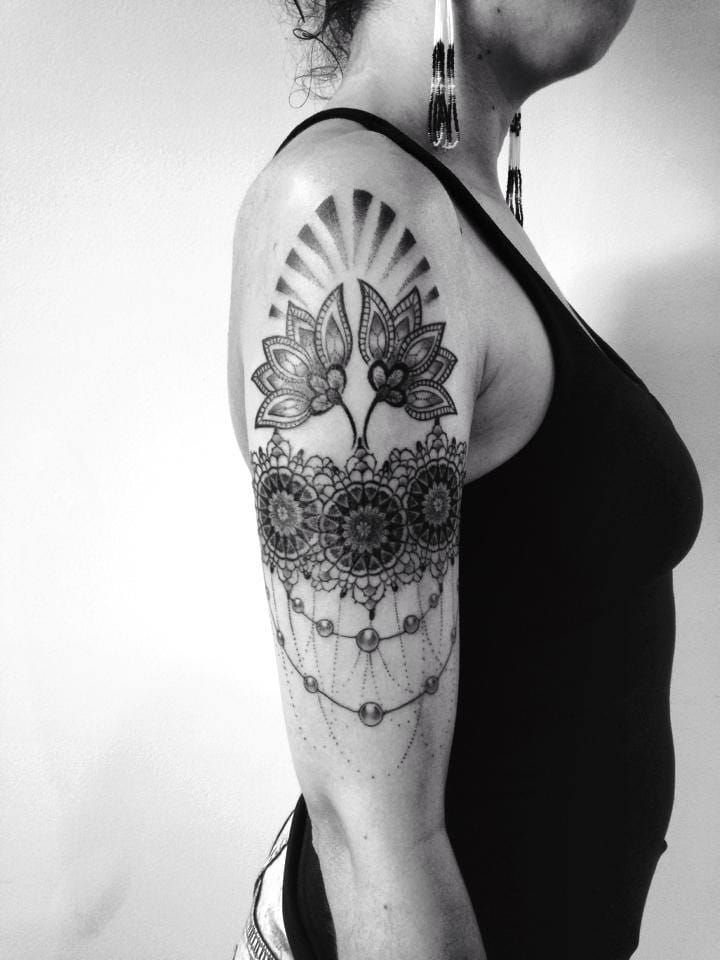 Shoulder Tattoos That Shoulder The Burden Of Looking Cool • Tattoodo