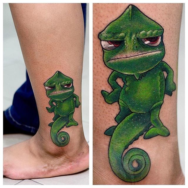 20 Outstanding Chameleon Tattoo Ideas