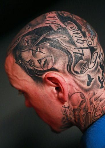 Am I the only one who think that head tattoos are getting cooler and less  weird? If I did not have an office job I would consider to get one myself  :( :