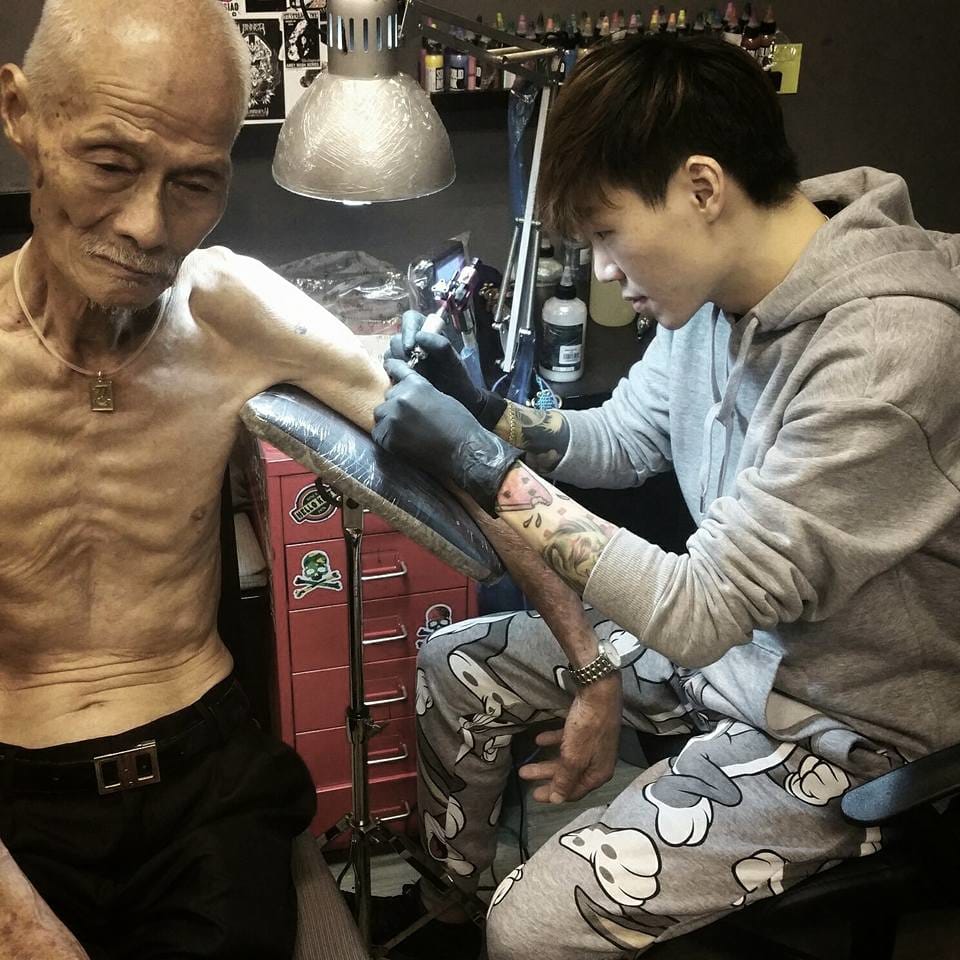 80 Year Old Man Shows True Meaning Of Friendship In Ink • Tattoodo 80 Year Old Man Shows True Meaning Of Friendship In Ink • Tattoodo