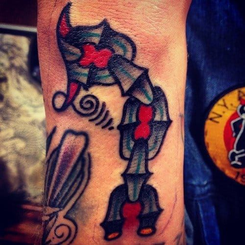 Traditional Style by Jason Ochoa
