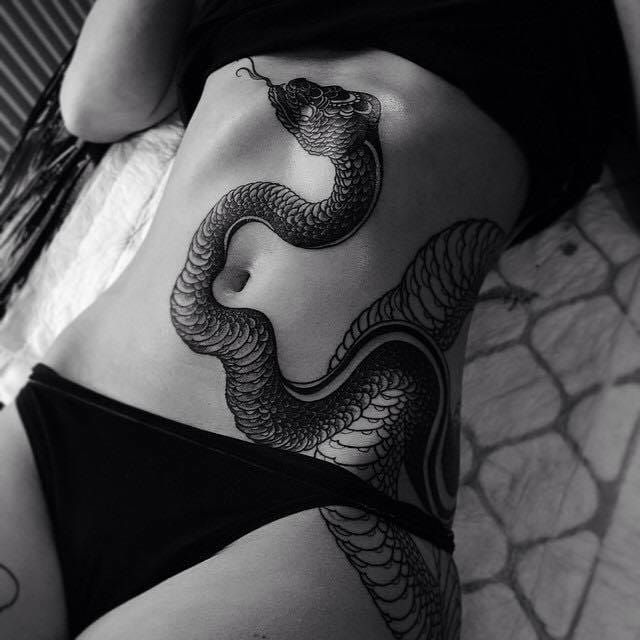 20 Beautiful Stomach Tattoos for Females  EntertainmentMesh