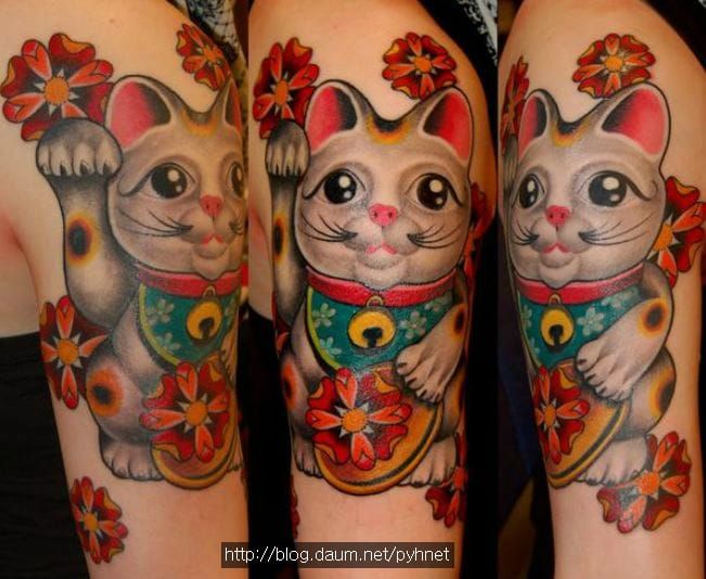 100 Cute and Sexy Women Tattoo Ideas  Cat tattoo designs Cat tattoo Money  cat