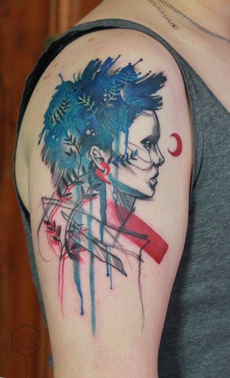 The girl with the Yadou tattoo...