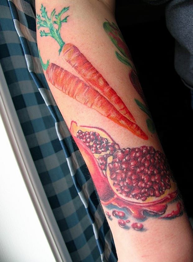 30 Luscious Pomegranate Tattoos • Tattoodo