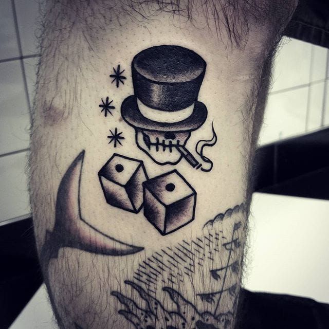 Blackwork Dice Tattoo by Antoine Gaumont