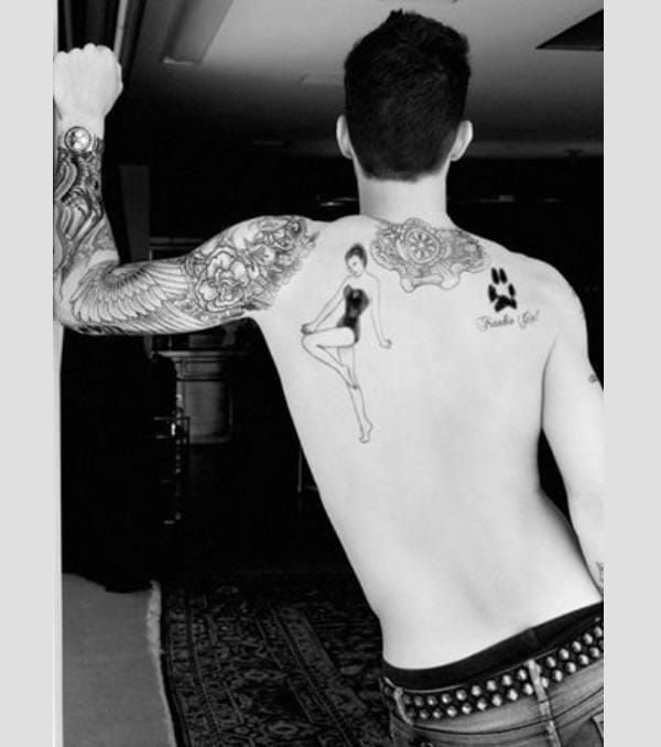 Adam Levine Tattoo Guide What Do The Maroon 5 Stars Designs Mean   Capital