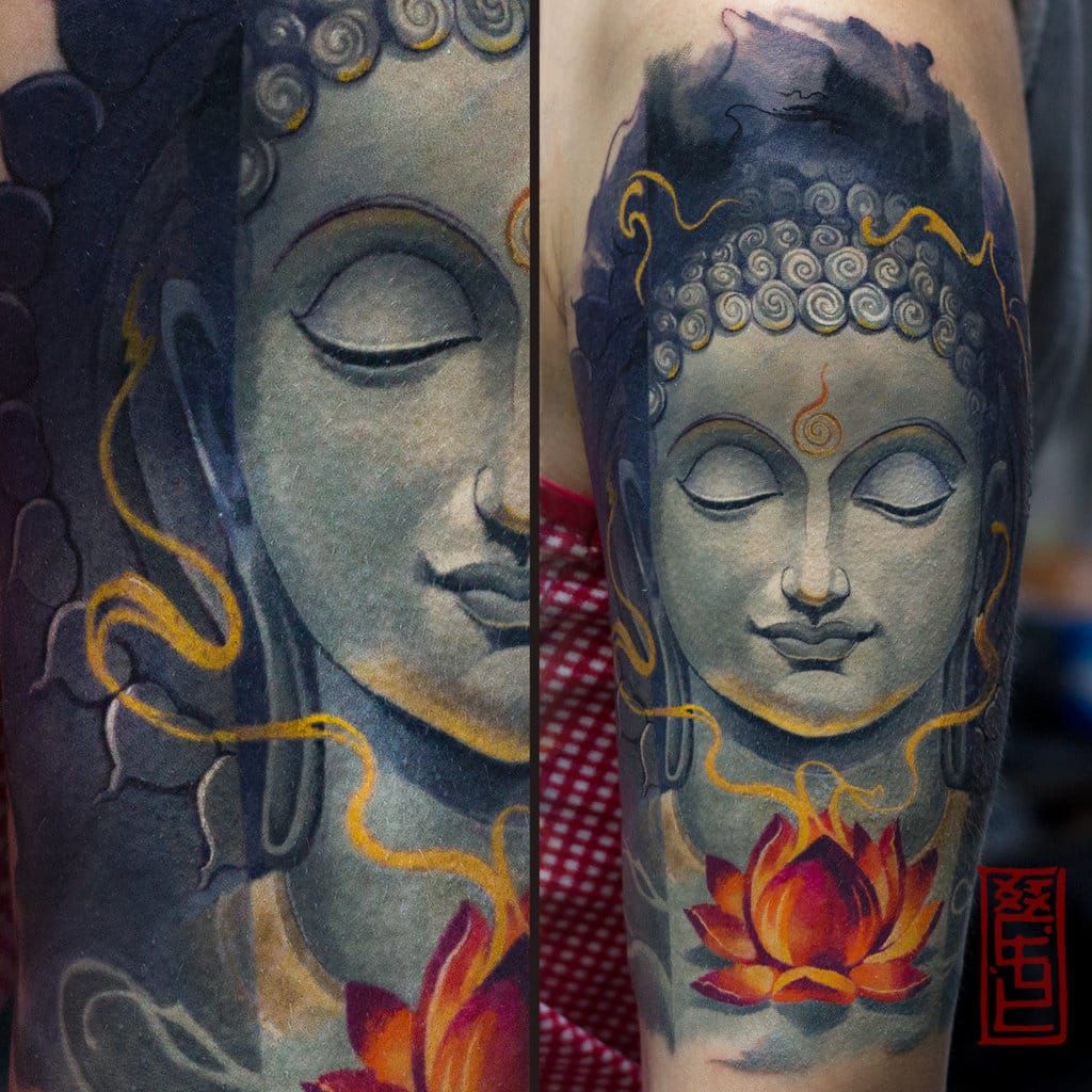 Realistic Buddha face tattoo with lotus flower  Buddhistische  tätowierungen Japanische tätowierung Tätowierungen