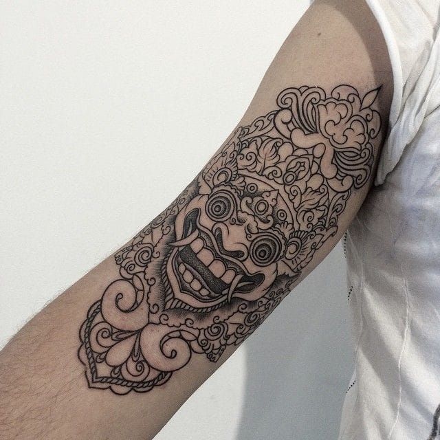 Pretty piece by Sasha Masiuk.