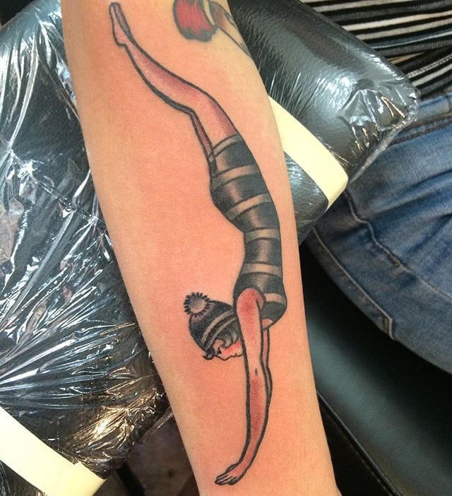 11 Excellent Diving Girl Tattoos • Tattoodo