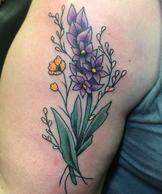 Love the bold yellow colours in this tattoo by @alexistattoos (photo credit Instagram).