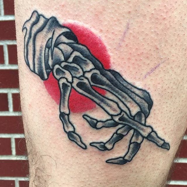 25 Frighteningly Cool Skeleton Hand Tattoo Designs  LaptrinhX