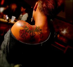 Another delicate rose tattoo on dark skin #flower #rose #shoulder #darskin