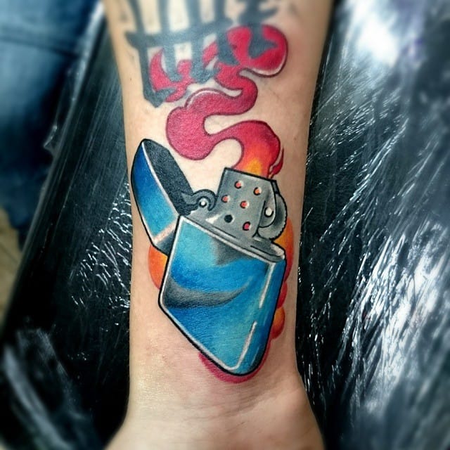17 Sleek Lighter Tattoos • Tattoodo