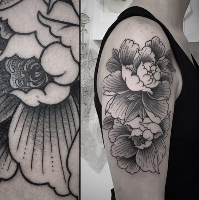 peony tattoo  Black flowers tattoo Traditional tattoo black and grey  Traditional tattoo flowers