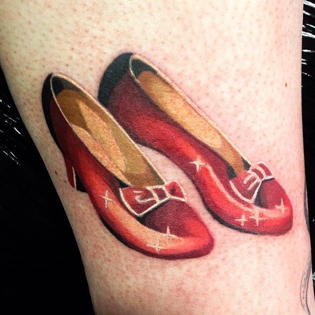 Top 56+ ruby red slippers tattoo best