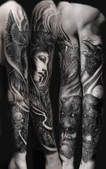 Gorgeous sleeve by Grindesign with Odin, a valkyrie and other norse elements.