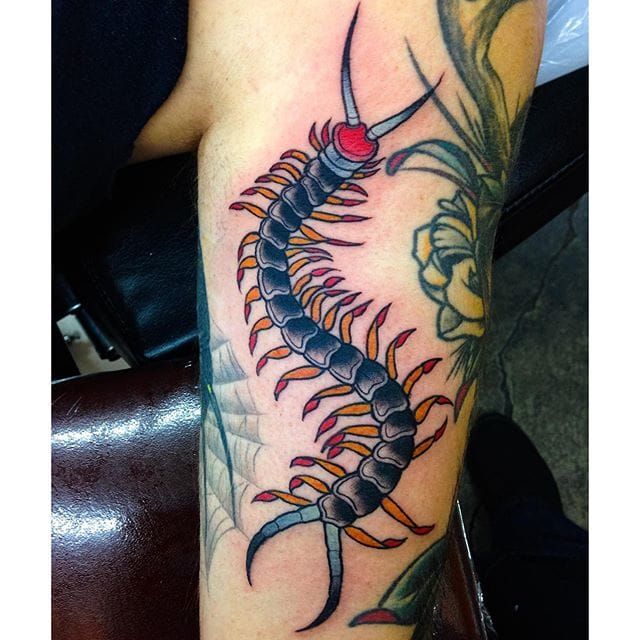 samurai killing massive centipede tattoo by thirteen7s on DeviantArt