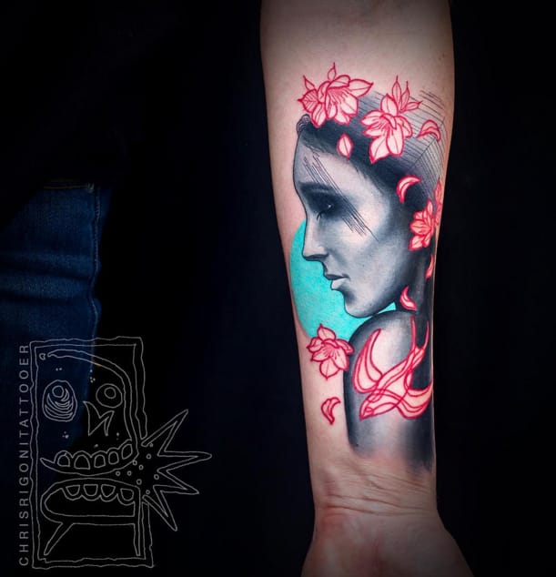 Unreal tattoo #ChrisRigoni #swallow #woman #watercolor #abstract