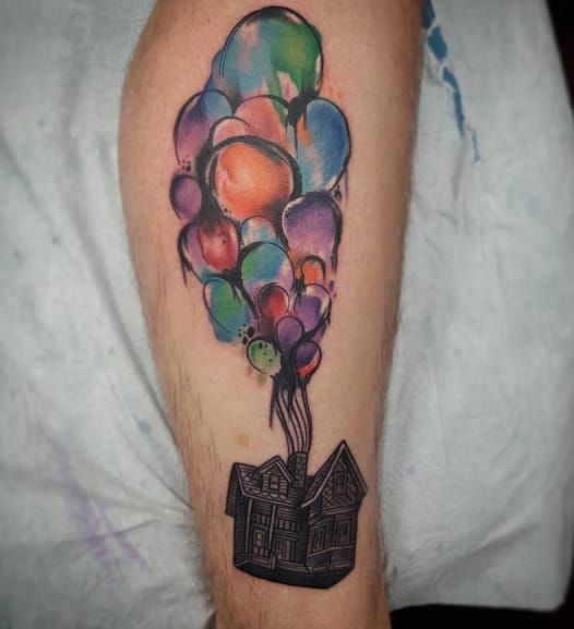 Adventure is out there Disney tattoo based on the Pixar movie UP and the  balloon house  Disney tatuaggi piccoli Tatuaggi disney Tatuaggi disney  piccoli