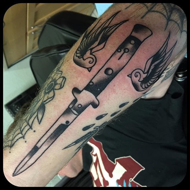 15 Cool Switchblade Tattoos • Tattoodo 15 Cool Switchblade Tattoos • Tattoodo