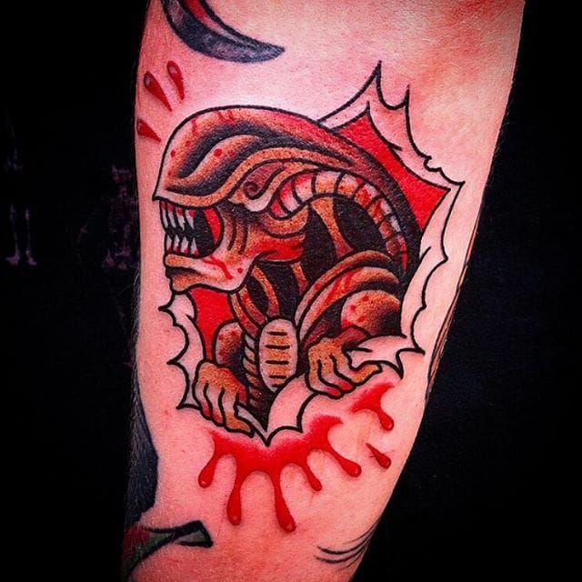 CorpseFeed  Wow Absolutely stunning xenomorph tat by gennykat Check out  the IG for more dope artwork TattooTuesday ink alien xenomorph tattoo  tattoos horror  Facebook