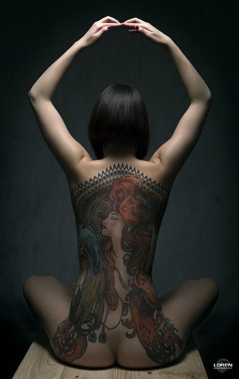 Wow, gorgeous photography by Loren Gonzalez Duran of model Ninette Shibara with her Mucha tattoo!