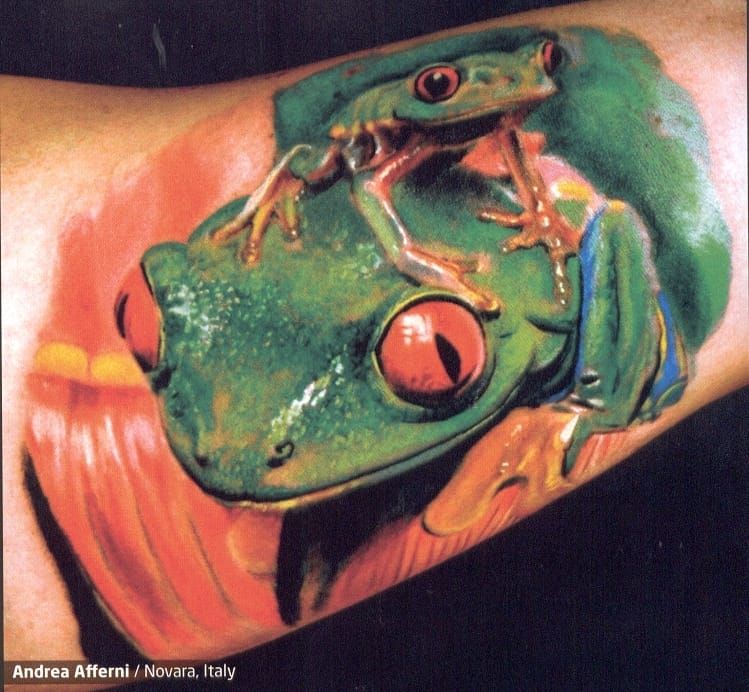 Arm Realistic Frog Tattoo by Carlox Tattoo