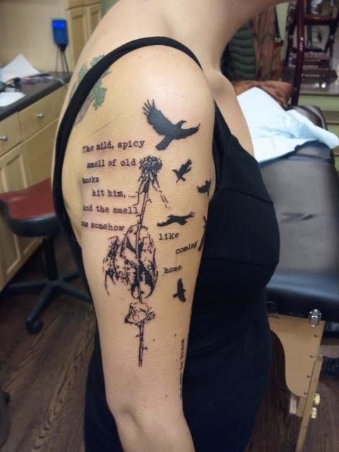 Pin by Damon Mullins on Dark Tower Tattoo  Dark tower tattoo Tattoos  Triangle tattoo